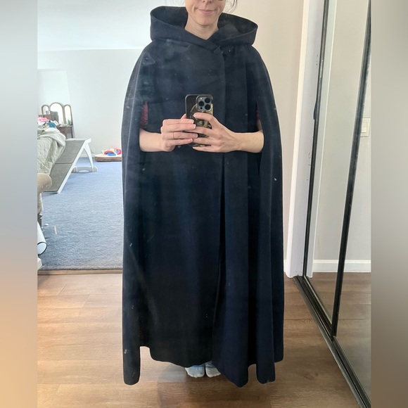 Vintage Long Dark Blue Wool Hooded Cape Cloak - cosplay Victorian or hobbit - Picture 8 of 17